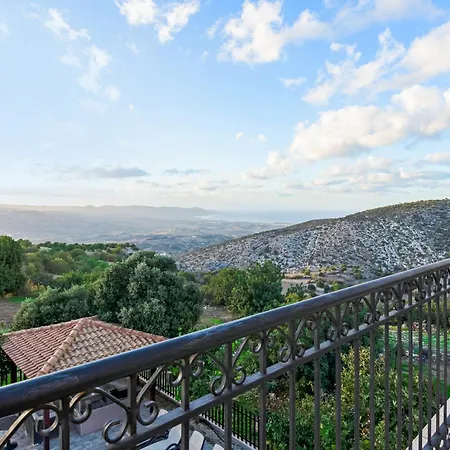 Private Sea-view With Pools