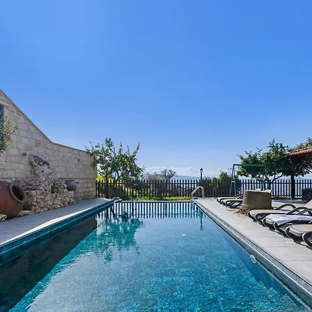 Private Sea-view With Pools Peristerona (Paphos)