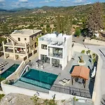 Private Sea-view With Pools Villa Peristerona (Paphos)
