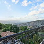 Private Sea-view With Pools