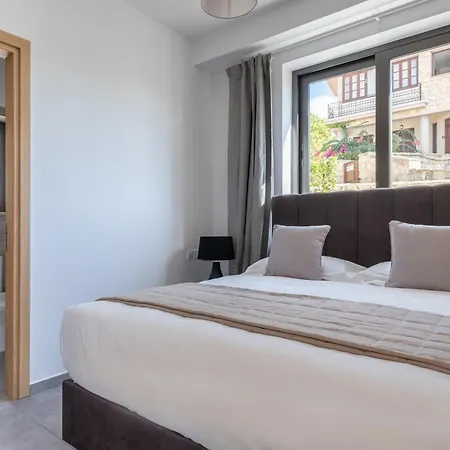 Private Sea-View Villas With Pools Peristerona (Paphos)