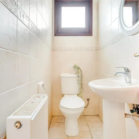 Vilă Sea-View Retreat - Villas With Private Pools *
