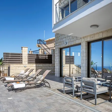 Vilă Sea-View Retreat - Villas With Private Pools Peristerona (Paphos)