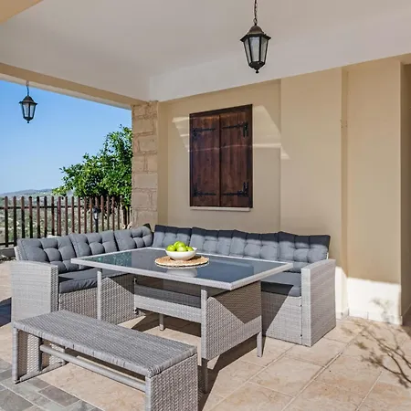 Private Sea-View Villas With Pools *