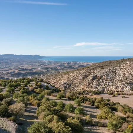 Private Sea-View Villas With Pools * Peristerona (Paphos)