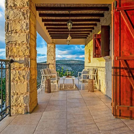 Private Sea-View Villas With Pools * Peristerona (Paphos)