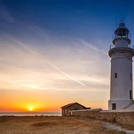 Sanders View Peristerona