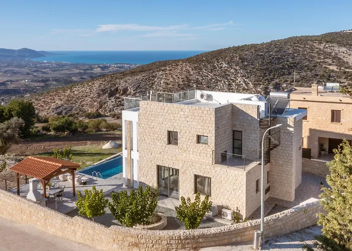 Private Sea-view With Pools Peristerona (Paphos)