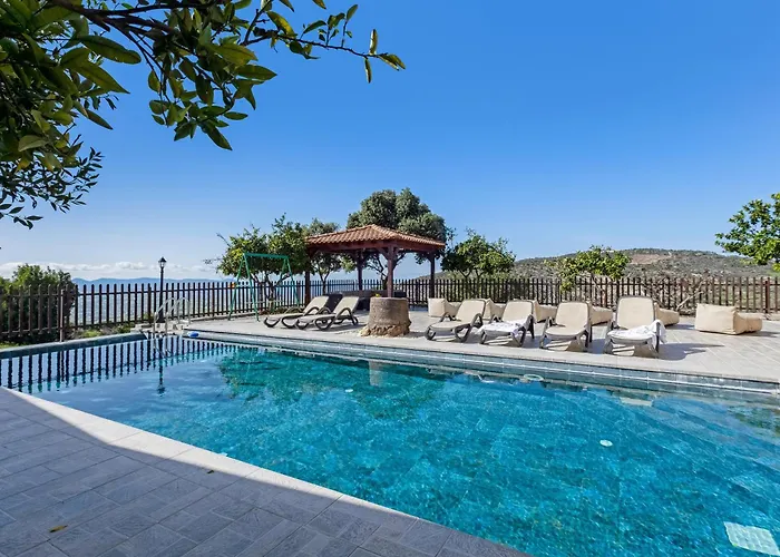 Private Sea-view With Pools * Peristerona (Paphos)