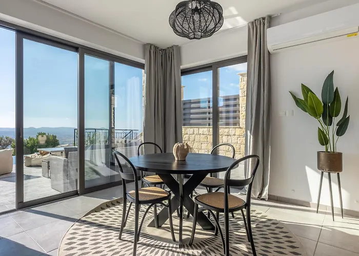 Vila Private Sea-view With Pools *