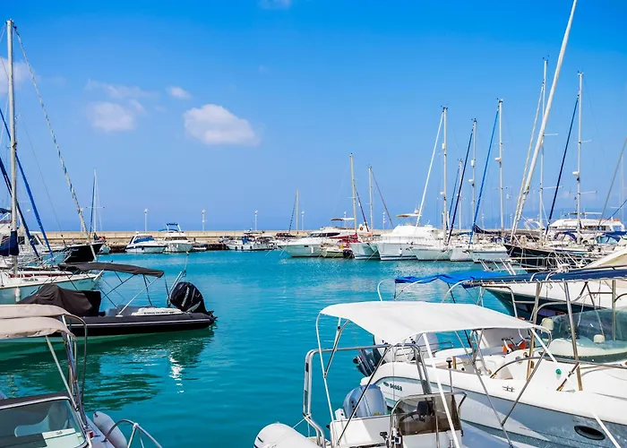 Private Sea-view With Pools *