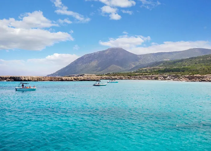 Private Sea-view With Pools Peristerona (Paphos)